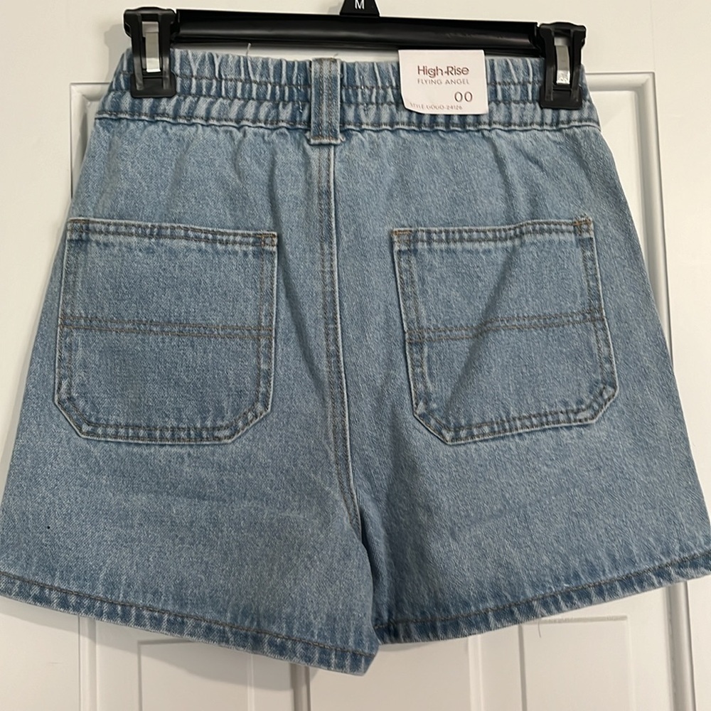 Flying Angel NEW High Rise Medium Wash Denim Mom Shorts, Women’s Size 00 - Picture 4 of 7